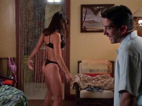 Жаклин Обрадорс секси – Шесть дней, семь ночей (1998) #6