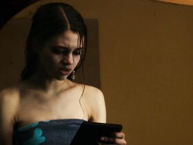 Индиа Айсли секси – Кайт (2014) #2 #10