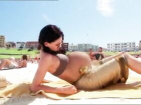 Клаудия Блэк секси – Далеко во Вселенной s04e01 (2004) #3