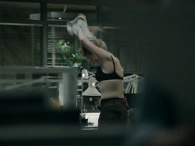 София Хелин секси – Мост s03e01 (2011) #1