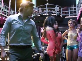 Катя Винтер секси – Декстер s07e02 (2012) #2