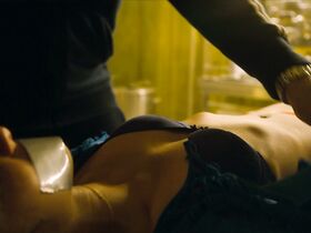 Таина Мюллер голая, Камила Моргаду секси – Доброе утро, Вероника s01e01-08 (2020) #9