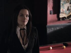 Джина Холден секси – Жизнь непредсказуема s01e06 (2010) #1