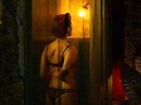 Эрендира Ибарра голая, Дайна Соледад Липароти секси – Черное пламя (2020) #3