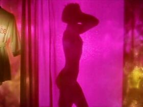 Мишель Ларок голая – Серийная любовница (1998)