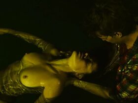 Катерина Биасиол голая, Сабрина Мартина голая – Молчание воды s01e01, e02, e03, e07, e08 (2019) #18