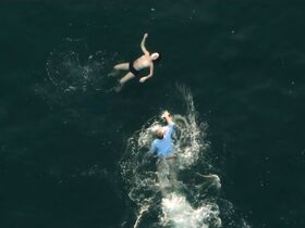 Катерина Биасиол голая, Сабрина Мартина голая – Молчание воды s01e01, e02, e03, e07, e08 (2019) #7