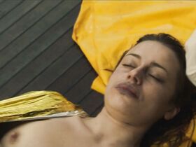 Катерина Биасиол голая, Сабрина Мартина голая – Молчание воды s01e01, e02, e03, e07, e08 (2019) #9