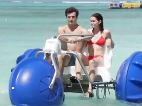 Майя Митчелл секси – Фостеры s05e21 (2018)