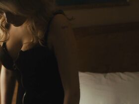 Эддисон Тимлин голая – Спать в пластике (2019) #5