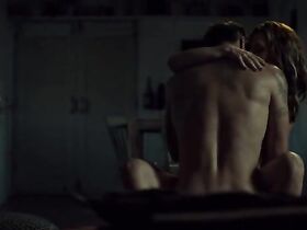 Эмили Роуз секси – Гавань s05e11 (2014) #3