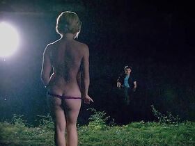 Ким Поирьер голая – Тихий, но смертоносный (2011) #12