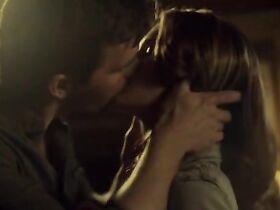 Эмили Роуз секси – Гавань s05e03 (2014)