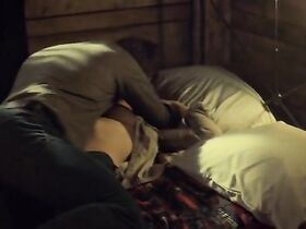 Эмили Роуз секси – Гавань s05e03 (2014) #5