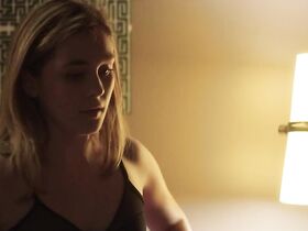 Грэйс Виктория Кокс секси – Смертельное влечение s01e07 (2018) #1