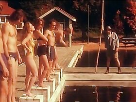 Дайан Лэйн секси, Элизабет Перкинс секси, Джули Уорнер секси, Кимберли Уильямс-Пэйсли секси – Бабье лето (1993)