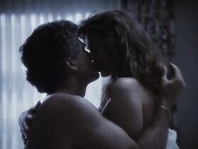 Линда Картер секси – Папочка (1991) #4