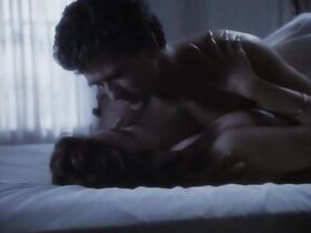 Линда Картер секси – Папочка (1991) #5