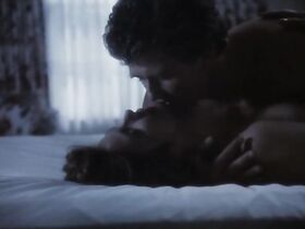 Линда Картер секси – Папочка (1991) #6