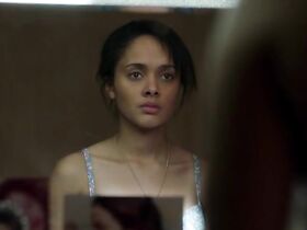 Карла Кроум секси – Мимо цели s01e06 (2012) #2