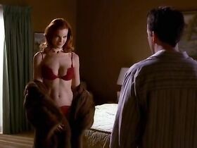 Марсия Кросс секси – Отчаянные домохозяйки s01e06 (2004) #1