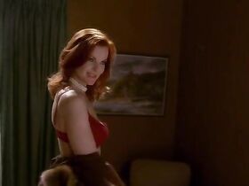 Марсия Кросс секси – Отчаянные домохозяйки s01e06 (2004) #3