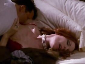 Марсия Кросс секси – Отчаянные домохозяйки s01e06 (2004) #6