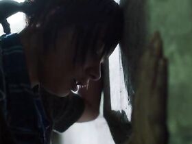 Карла Кроум секси – Мимо цели s01e03 (2012) #5