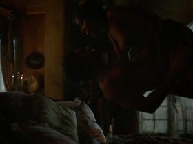 Карла Кроум голая – Карнивал Роу s01e01 (2019) #4