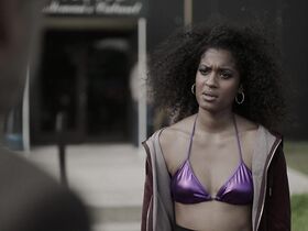 Алексис Смит секси – Грешница s02e06 (2018)