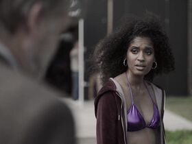 Алексис Смит секси – Грешница s02e06 (2018) #3