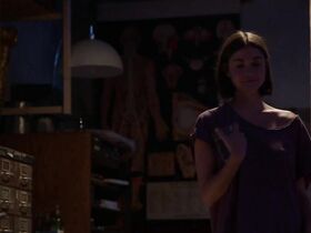 Майя Митчелл секси – Хорошая проблема s01e03 (2019) #2