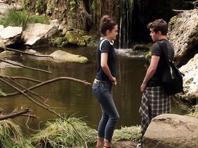 Майя Митчелл секси – Фостеры s05e07 (2018) #2 #1