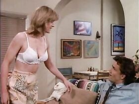 Кортни Торн-Смит секси – Мелроуз Плэйс s02e30 (1994) #4