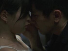 Рёко Хиросуэ секси – Ушедшие (2008) #5