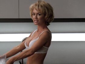 Келли Карлсон секси, Джессика Коллинз секси – Части тела s06e08 (2010) #6