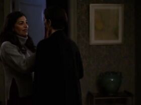 Сарита Чоудри секси, Кэрри-Энн Мосс секси – Джессика Джонс s03e13 (2019) #1
