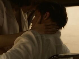 Марион Котийяр секси – Союзники (2016) #8