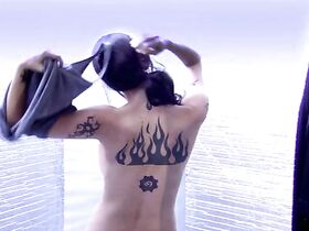 Эмма Лахана голая – Агент пришельцев (2007) #1