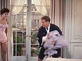 Джоан Коллинз секси – Собирайтесь вокруг флага, ребята! (1958) #4