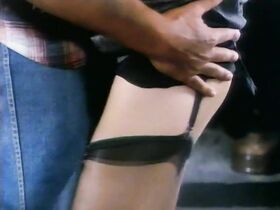 Сибил Даннинг голая – Молодая леди Чаттерлей 2 (1985) #2