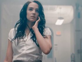 Стиви Линн Джонс секси – Зло пускает корни (2020) #4