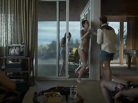 Маргарет Куолли секси – Фосси/Вердон s01e05 (2019) #3