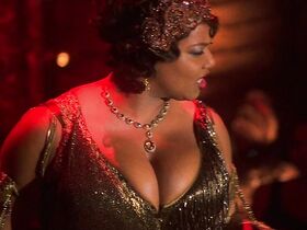 Куин Латифа секси – Чикаго (2002)