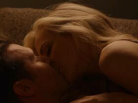 Кара Киллмер секси – Чикаго в огне s05e06 (2016) #6