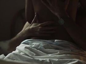 Сара Саламо секси – Отряд Коста-дель-Соль s01e10 (2019)