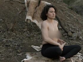 Илана Глейзер голая – Бонг времени s01e02 (2016) #5