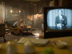 Джейми Ньюманн голая – Страна Лавкрафта s01e05 (2020) #12