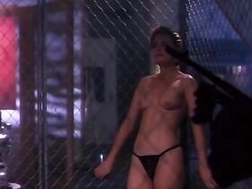 Дениз Кросби голая – Дневники «Красной туфельки» s01e03 (1992) #15