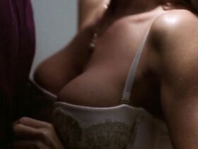 Келли Карлсон секси – Части тела s04e07 (2007) #4